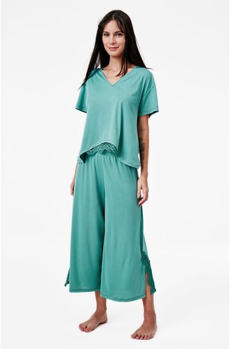 Pijama Capri Malha Estocolmo